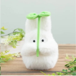 Studio Ghibli - Totoro Plush Dondoko - Totoro Bianco con la sua foglia - 110,5x18x15,5 cm